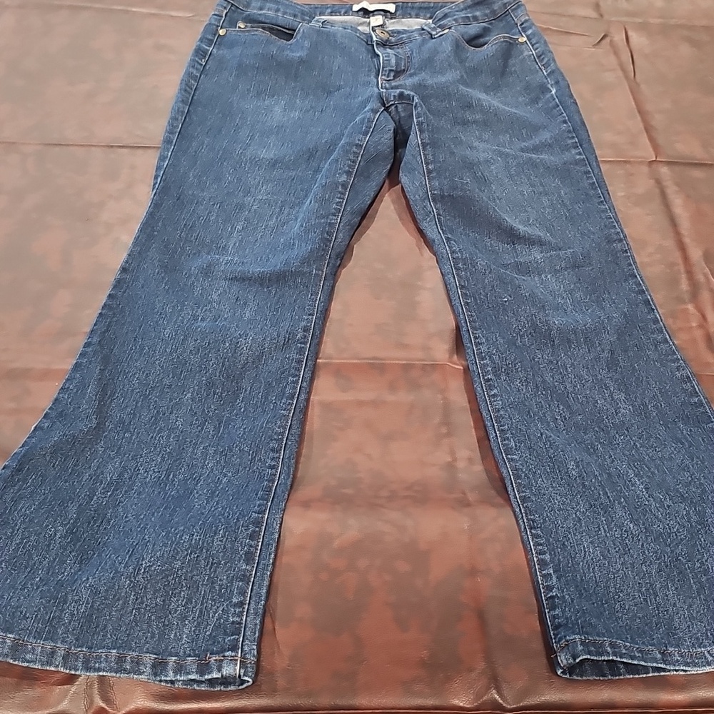 N Blue Relativity Jeans Sz 10 Av